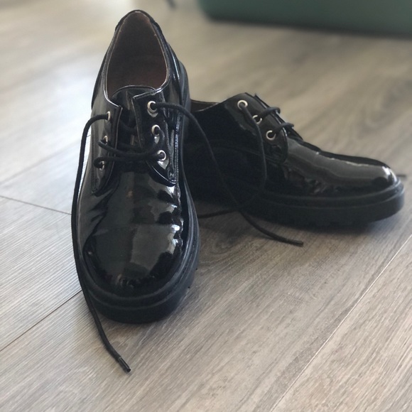 TopShop Chunky Patent Leather Loafers - Picture 11 of 12